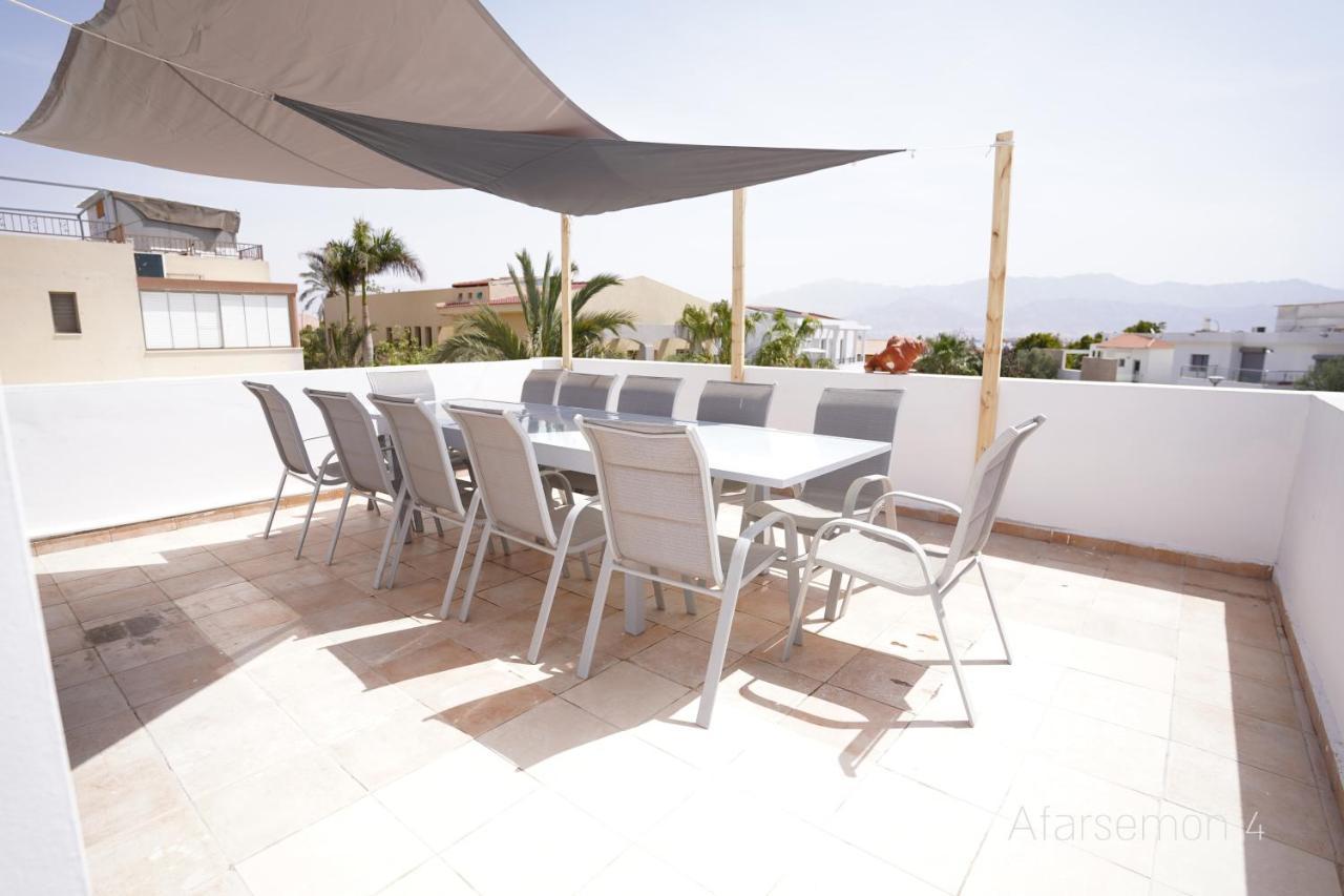 Yalarent Afarsemon Apartments With Pool - For Families & Couples 엘라트 외부 사진